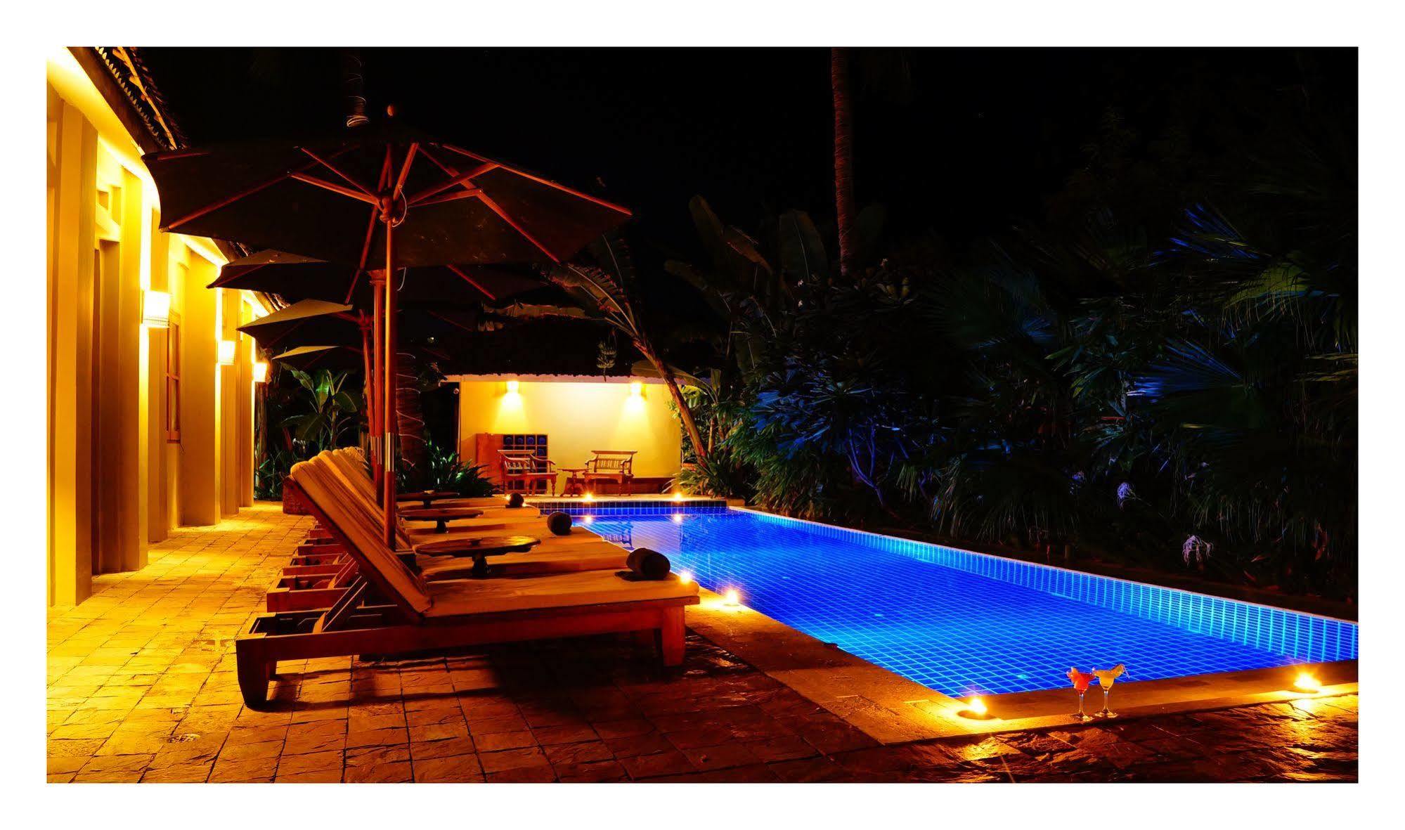 Oasis Hotel Nyoungoo Exterior foto